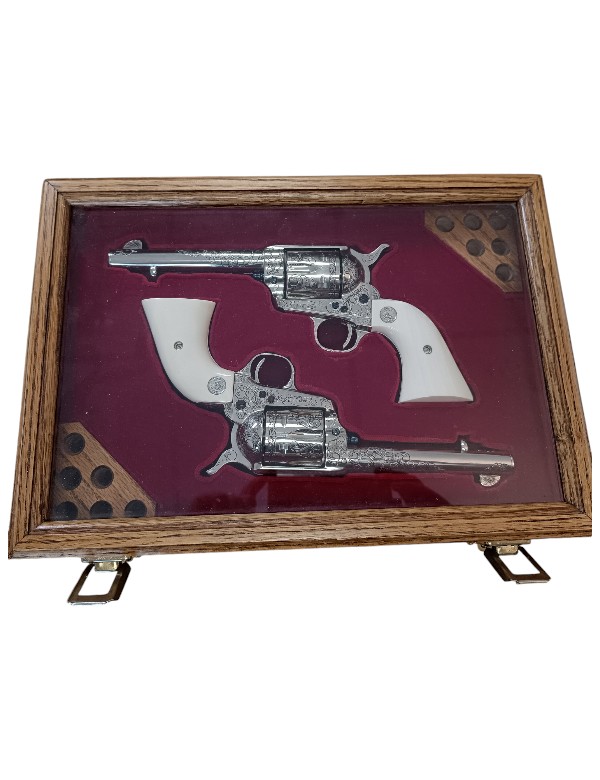 PAIRE DE COLT SAA MOD 1873 CALIBRE 45 COLT