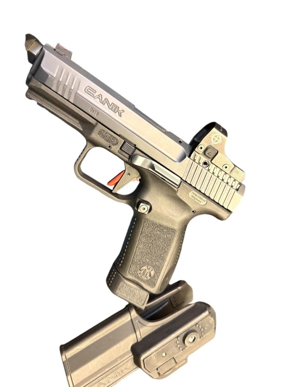 CANIK TP9 ELITE COMBAT + Sightmark M-SPEC BLACK OCCASION