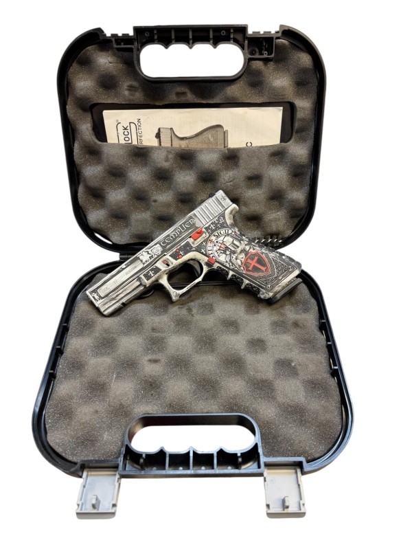 OCCASION GLOCK 17 GEN 3  GRAVURE TEMPLIER CAL 9X19 PARA
