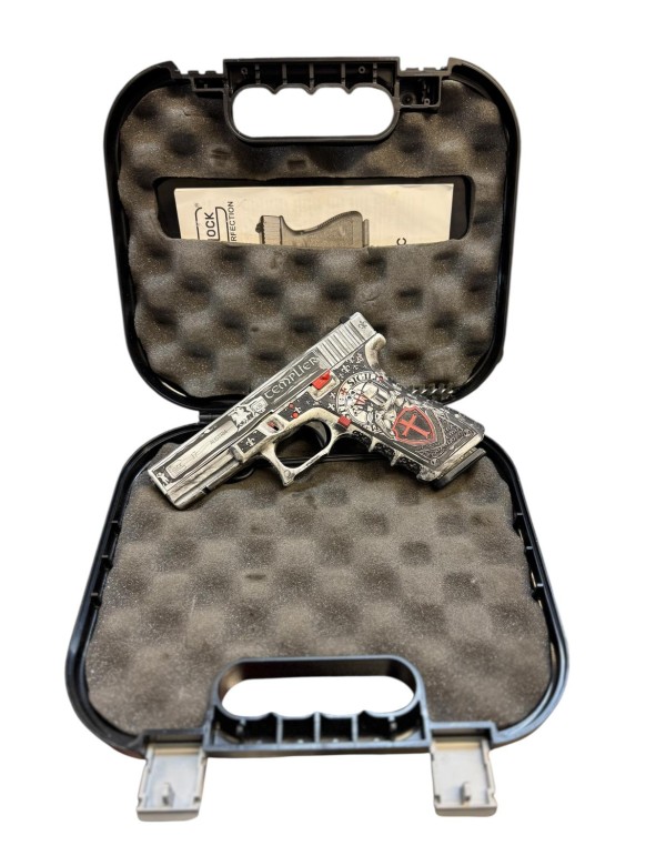 OCCASION GLOCK 17 GEN 3  GRAVURE TEMPLIER CAL 9X19 PARA
