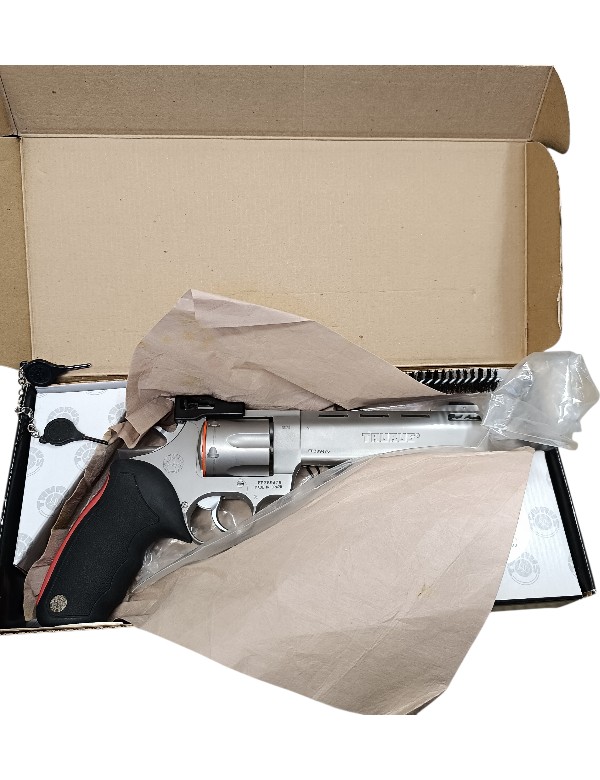 OCCASION REVOLVER TAURUS MOD 444 RAGING BULL 44 REM MAG