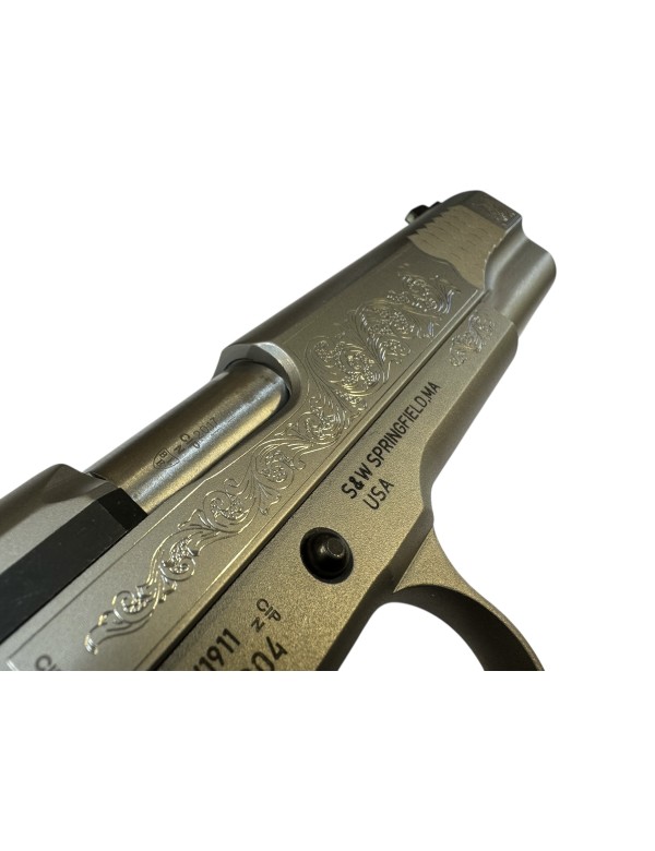 Pistolet semi Automatique SMITH & WESSON Mod. 1911 Engraved (gravé) Cal 45 ACP OCCASION