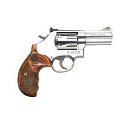 REVOLVER SMITH & WESSON MOD 686 "PLUS" LUXE 7 CPS 3" CROSSE BOIS CALIBRE 357 MAGNUM