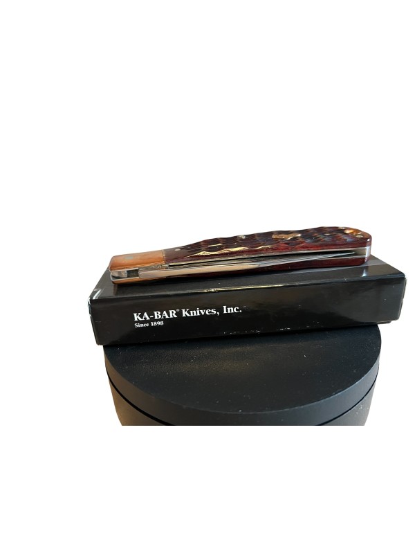**0004333** Couteau pliant KA-BAR livré complet avec sa boite d’origine